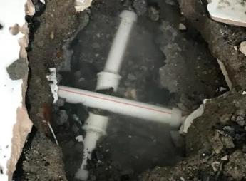 范县阳台漏水维修公司为您分享楼上楼下漏水怎么处理